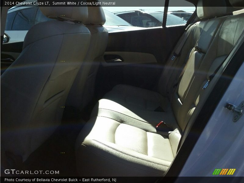Summit White / Cocoa/Light Neutral 2014 Chevrolet Cruze LT