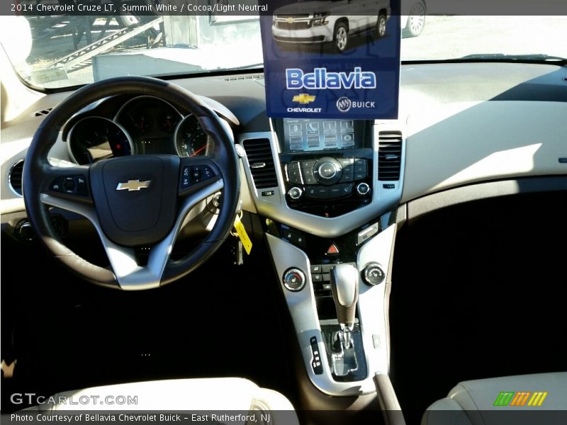Summit White / Cocoa/Light Neutral 2014 Chevrolet Cruze LT
