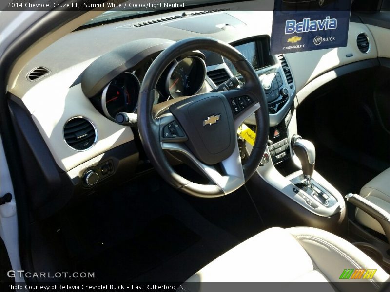 Summit White / Cocoa/Light Neutral 2014 Chevrolet Cruze LT