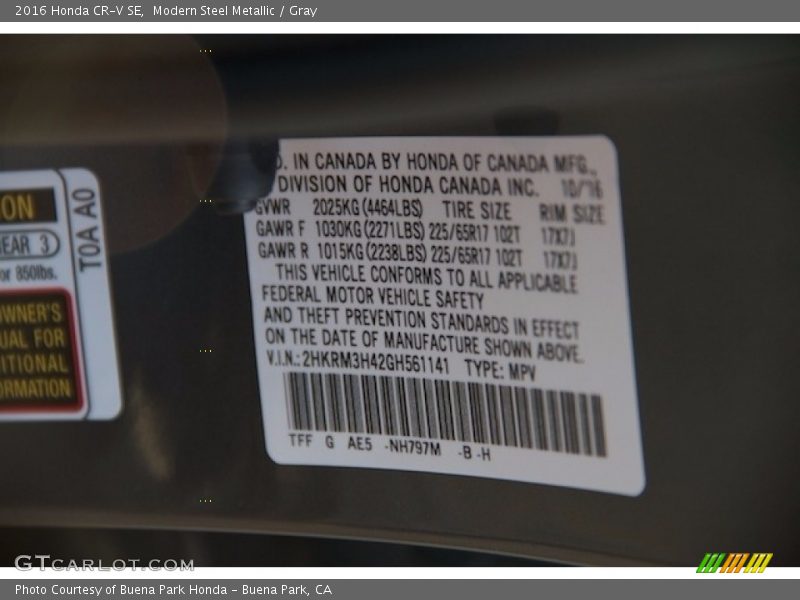 Modern Steel Metallic / Gray 2016 Honda CR-V SE