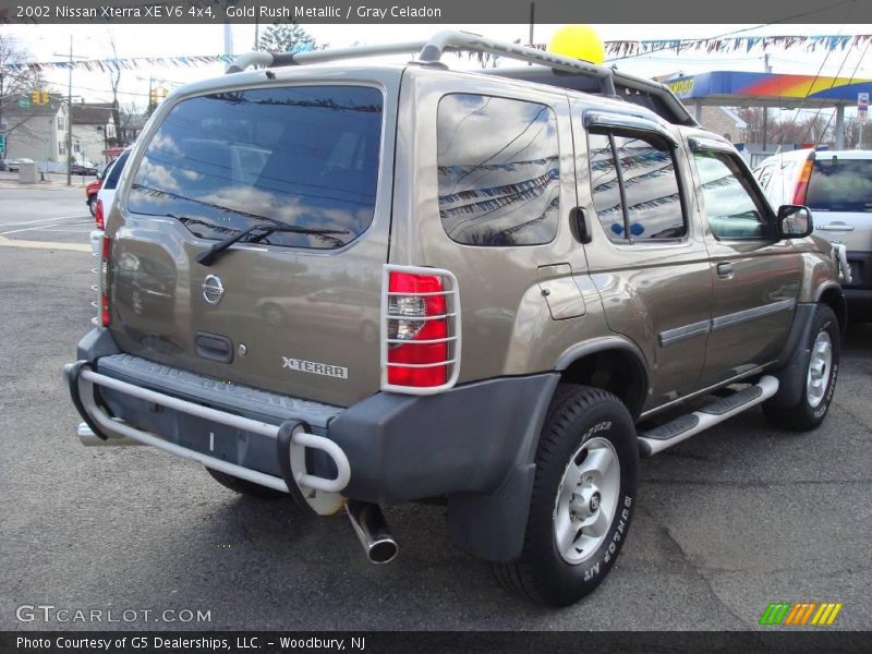 Gold Rush Metallic / Gray Celadon 2002 Nissan Xterra XE V6 4x4