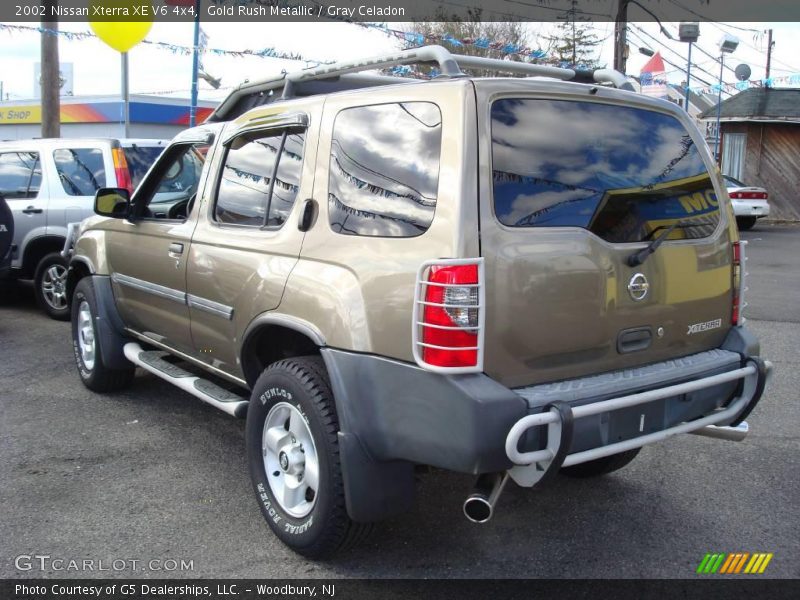Gold Rush Metallic / Gray Celadon 2002 Nissan Xterra XE V6 4x4