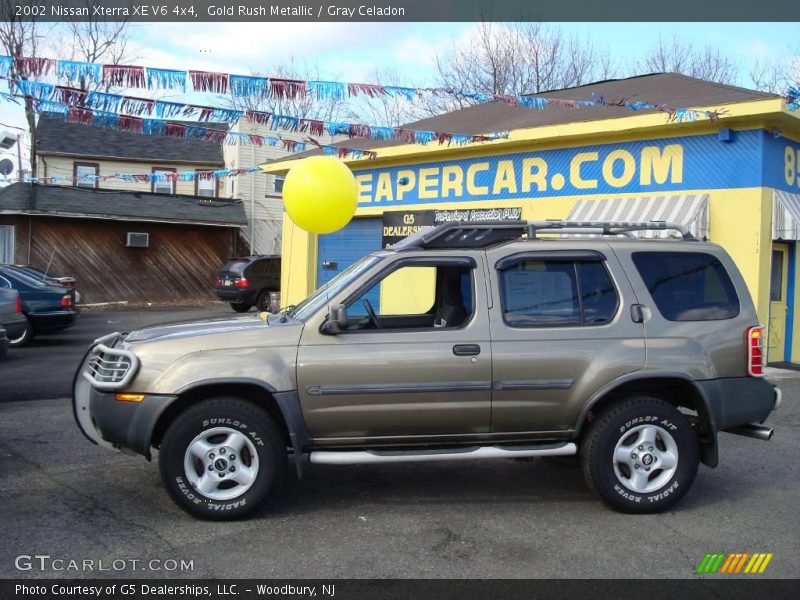 Gold Rush Metallic / Gray Celadon 2002 Nissan Xterra XE V6 4x4