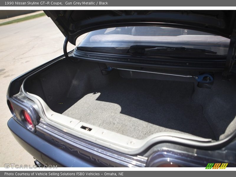  1990 Skyline GT-R Coupe Trunk