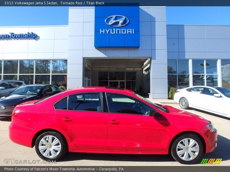 Tornado Red / Titan Black 2013 Volkswagen Jetta S Sedan