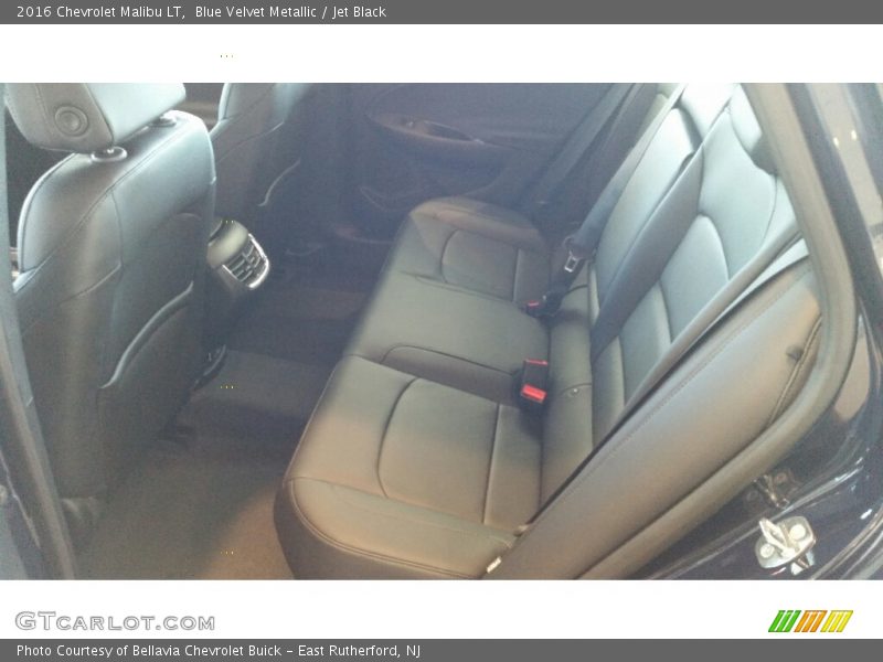 Blue Velvet Metallic / Jet Black 2016 Chevrolet Malibu LT