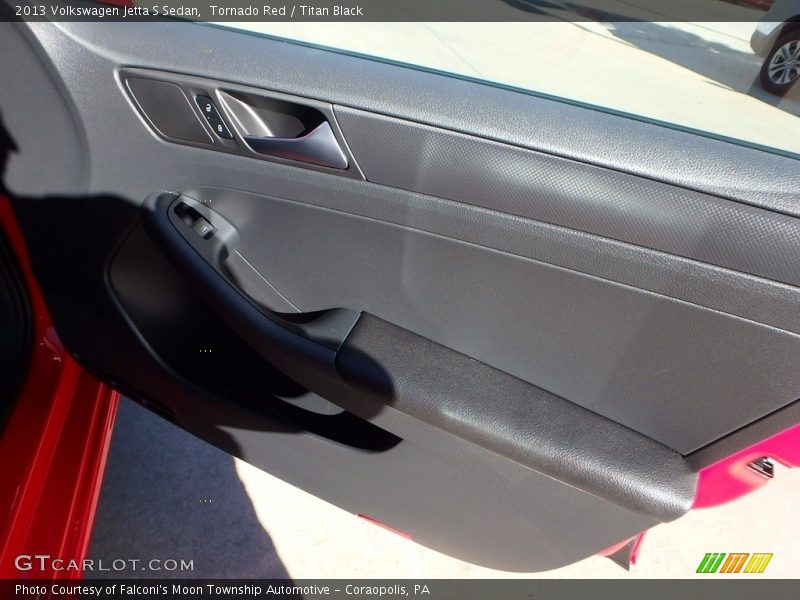 Tornado Red / Titan Black 2013 Volkswagen Jetta S Sedan