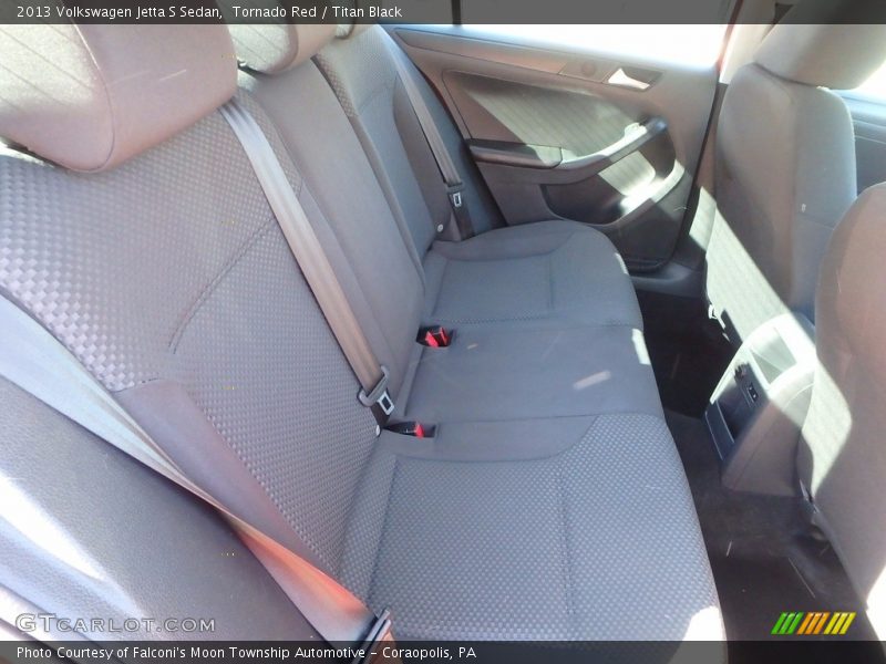 Tornado Red / Titan Black 2013 Volkswagen Jetta S Sedan