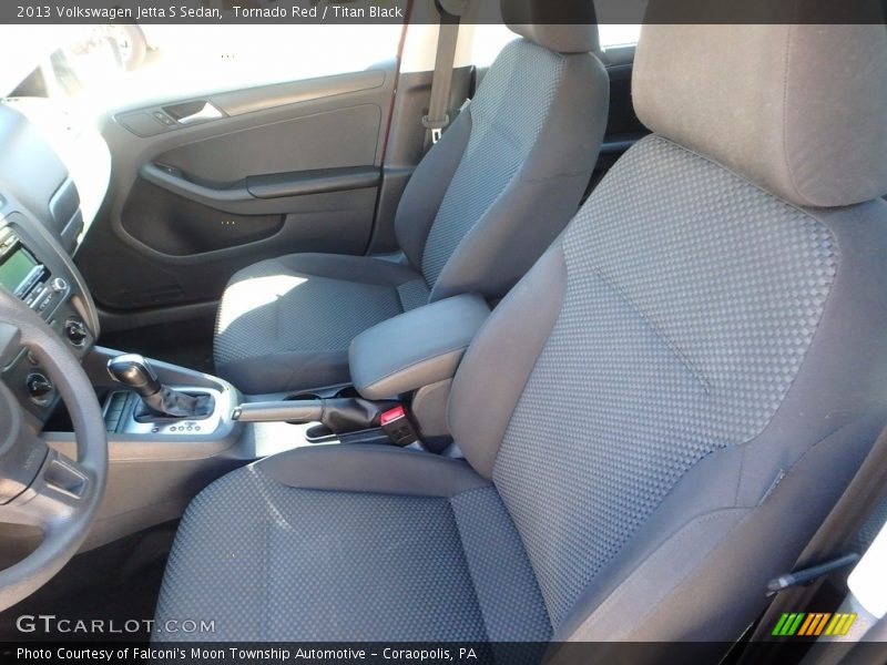 Tornado Red / Titan Black 2013 Volkswagen Jetta S Sedan