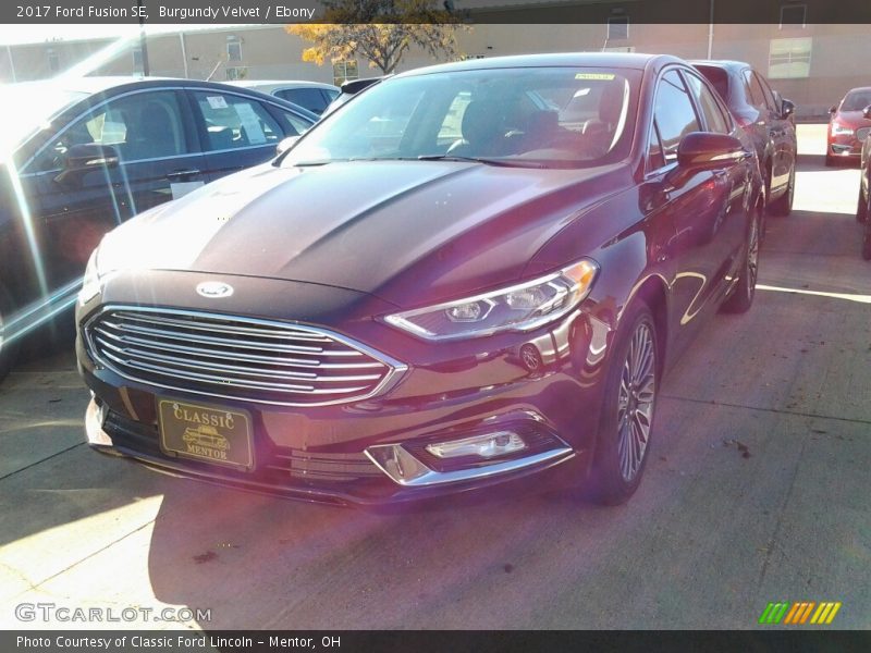 Burgundy Velvet / Ebony 2017 Ford Fusion SE