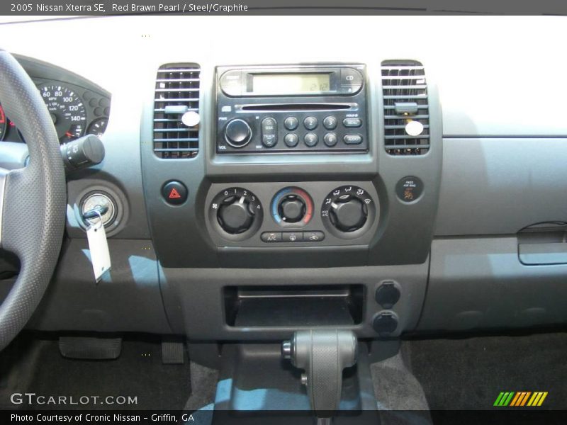 Red Brawn Pearl / Steel/Graphite 2005 Nissan Xterra SE