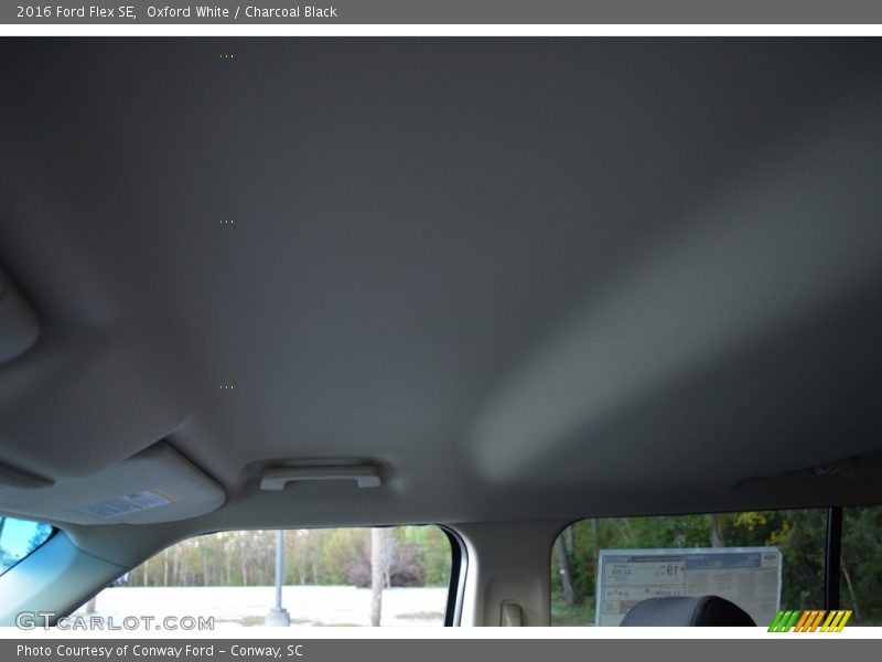 Oxford White / Charcoal Black 2016 Ford Flex SE