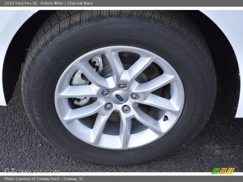 Oxford White / Charcoal Black 2016 Ford Flex SE