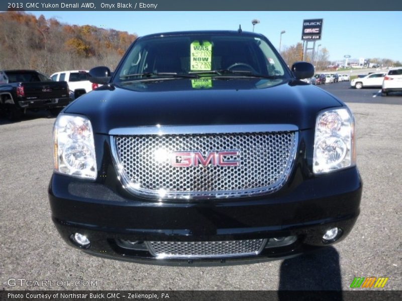 Onyx Black / Ebony 2013 GMC Yukon Denali AWD