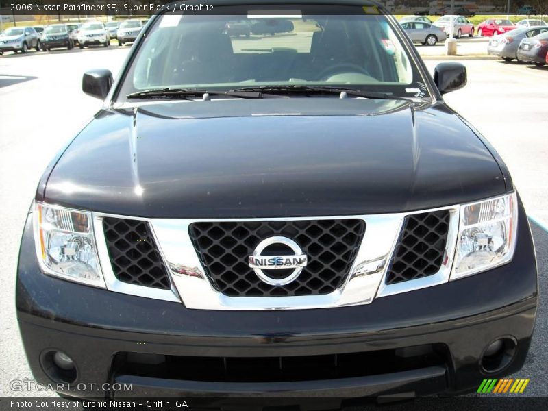 Super Black / Graphite 2006 Nissan Pathfinder SE