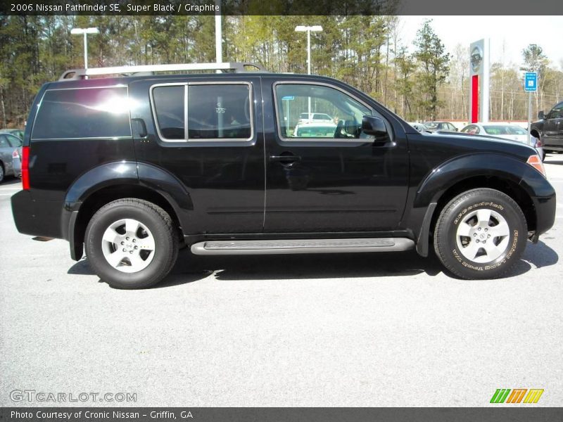 Super Black / Graphite 2006 Nissan Pathfinder SE