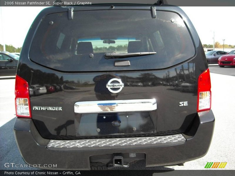 Super Black / Graphite 2006 Nissan Pathfinder SE