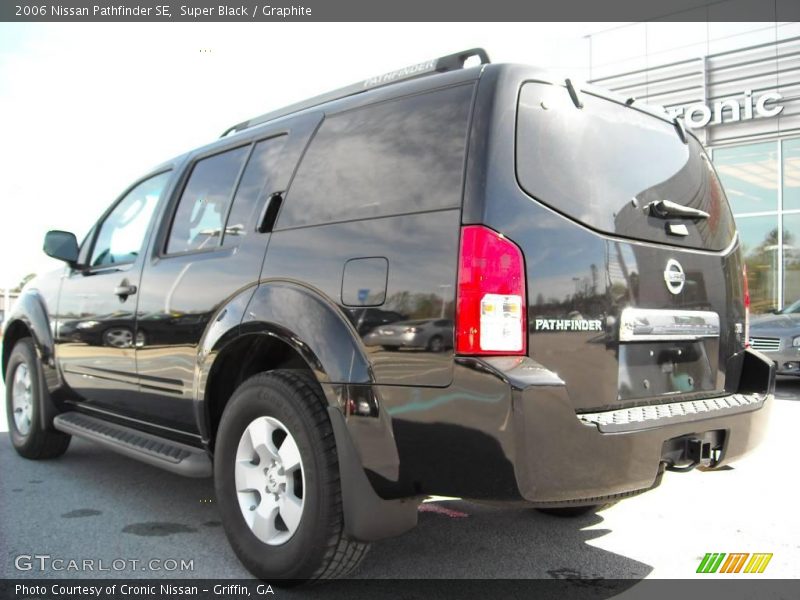 Super Black / Graphite 2006 Nissan Pathfinder SE