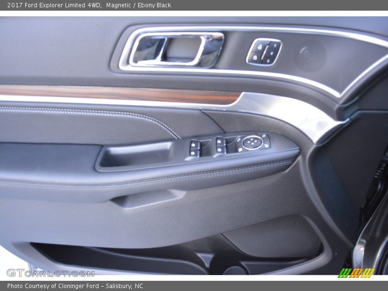 Magnetic / Ebony Black 2017 Ford Explorer Limited 4WD
