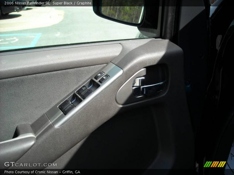 Super Black / Graphite 2006 Nissan Pathfinder SE