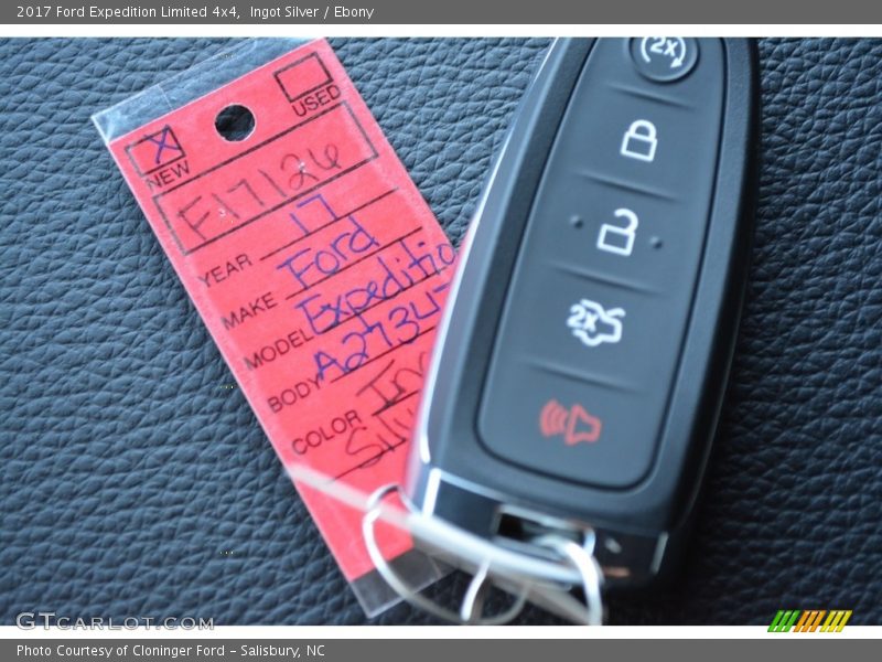 Ingot Silver / Ebony 2017 Ford Expedition Limited 4x4