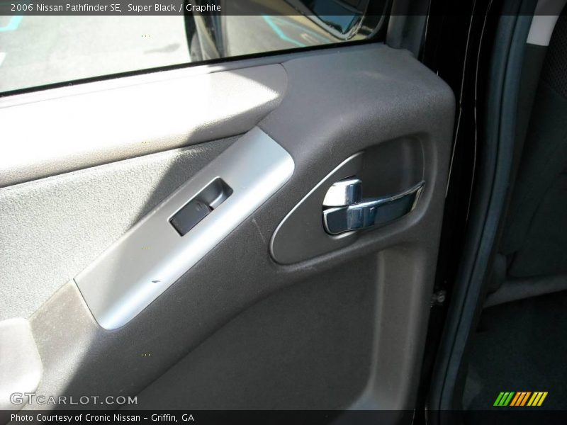 Super Black / Graphite 2006 Nissan Pathfinder SE