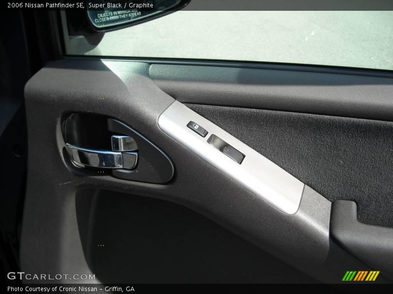 Super Black / Graphite 2006 Nissan Pathfinder SE