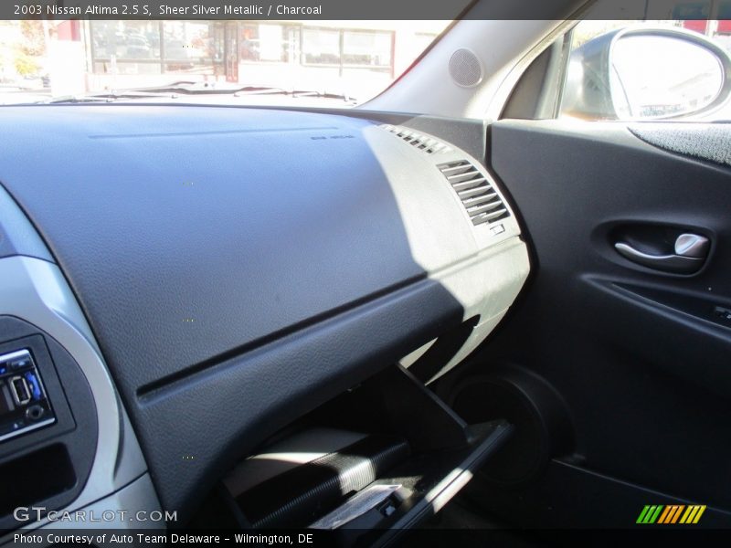 Sheer Silver Metallic / Charcoal 2003 Nissan Altima 2.5 S