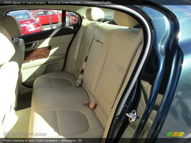 Botanical Green Metallic / Champagne/Truffle 2009 Jaguar XF Supercharged