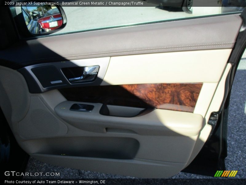 Botanical Green Metallic / Champagne/Truffle 2009 Jaguar XF Supercharged