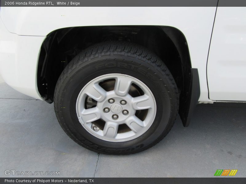White / Beige 2006 Honda Ridgeline RTL