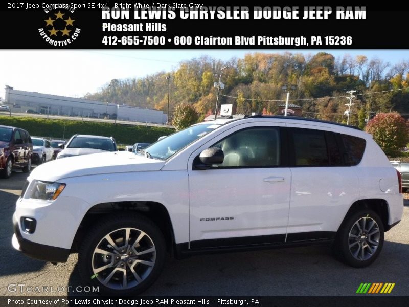 Bright White / Dark Slate Gray 2017 Jeep Compass Sport SE 4x4