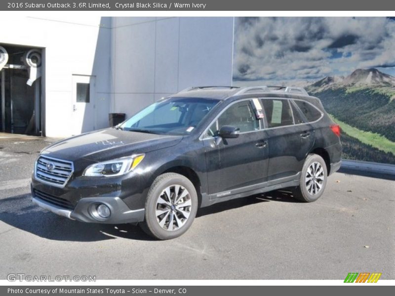 Crystal Black Silica / Warm Ivory 2016 Subaru Outback 3.6R Limited