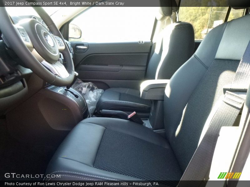 Bright White / Dark Slate Gray 2017 Jeep Compass Sport SE 4x4