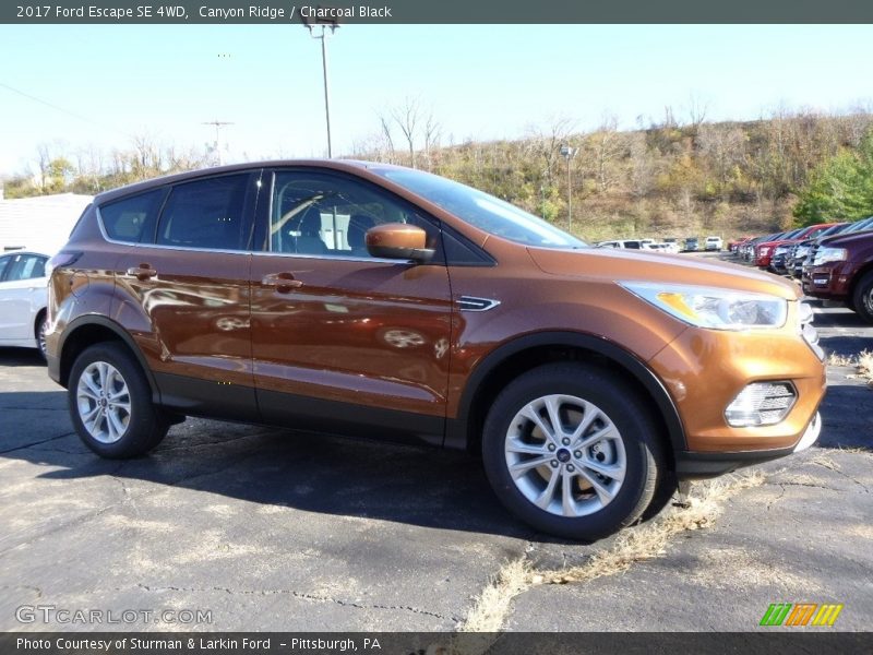 Canyon Ridge / Charcoal Black 2017 Ford Escape SE 4WD