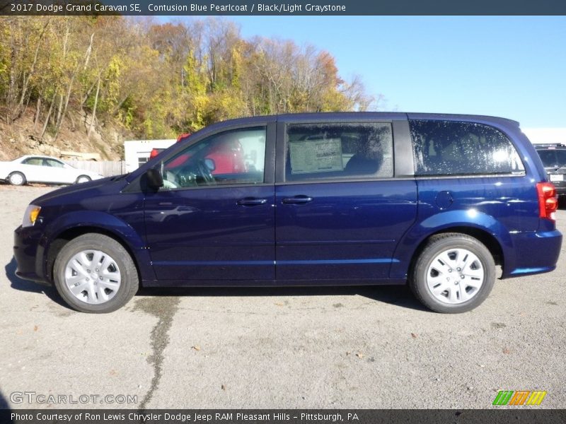 Contusion Blue Pearlcoat / Black/Light Graystone 2017 Dodge Grand Caravan SE