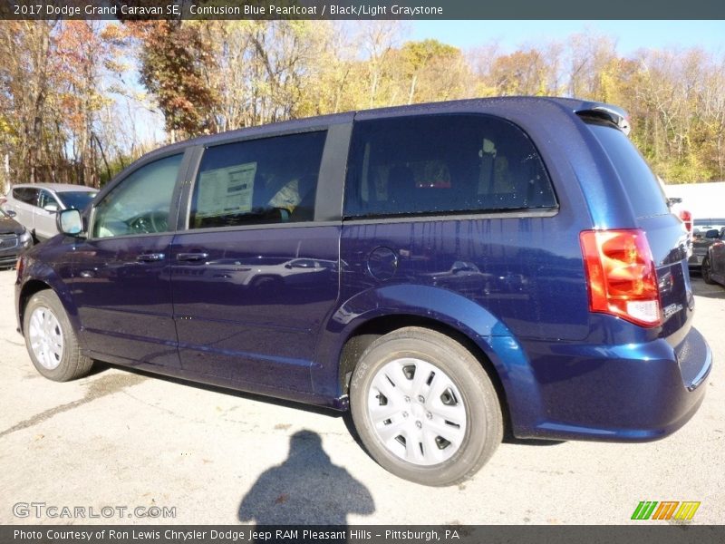 Contusion Blue Pearlcoat / Black/Light Graystone 2017 Dodge Grand Caravan SE