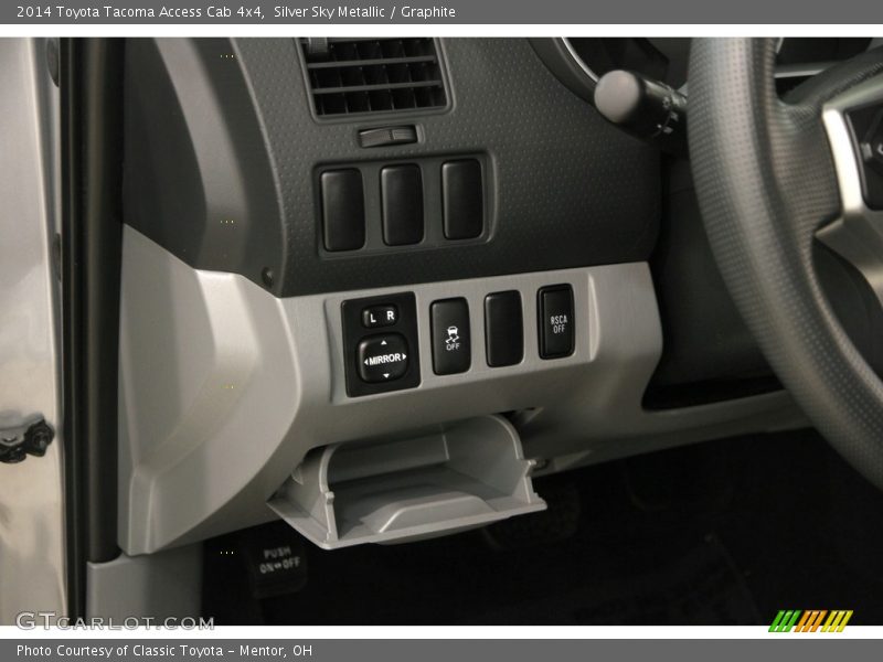 Silver Sky Metallic / Graphite 2014 Toyota Tacoma Access Cab 4x4