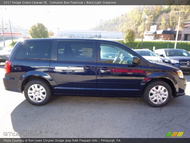 Contusion Blue Pearlcoat / Black/Light Graystone 2017 Dodge Grand Caravan SE