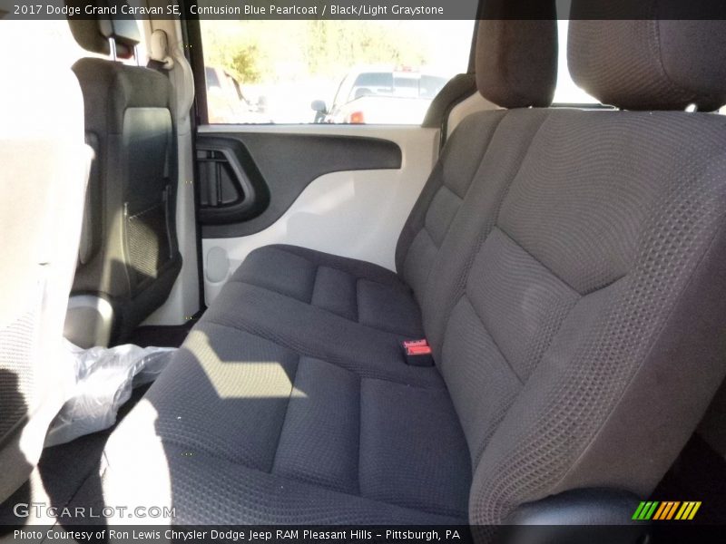 Contusion Blue Pearlcoat / Black/Light Graystone 2017 Dodge Grand Caravan SE