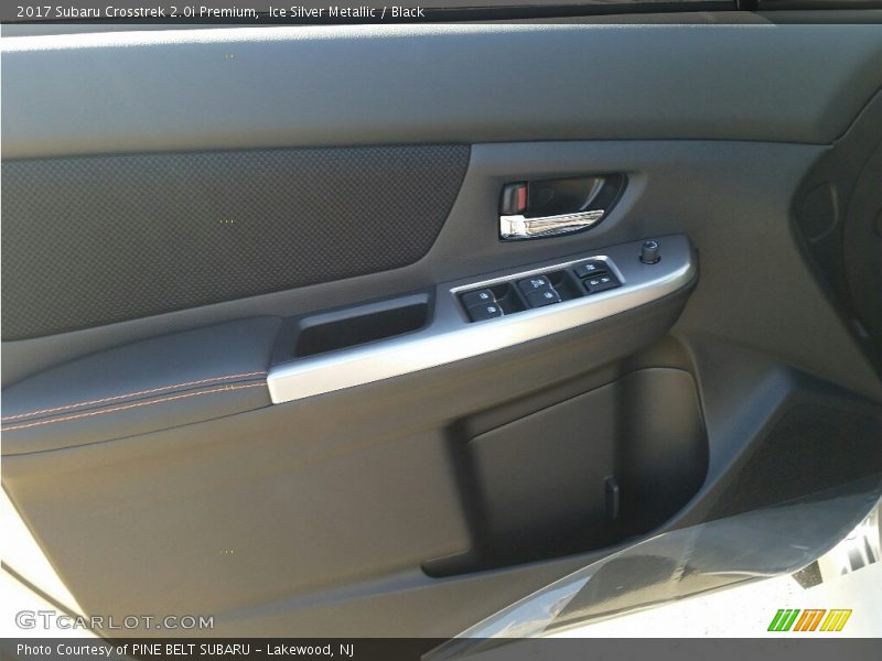 Ice Silver Metallic / Black 2017 Subaru Crosstrek 2.0i Premium