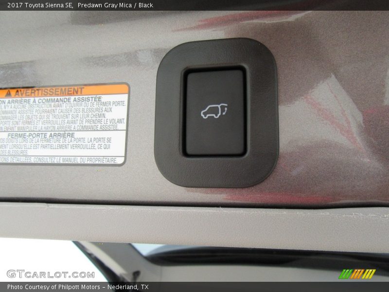 Predawn Gray Mica / Black 2017 Toyota Sienna SE