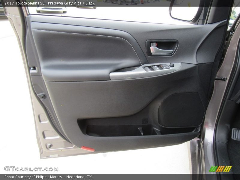 Door Panel of 2017 Sienna SE