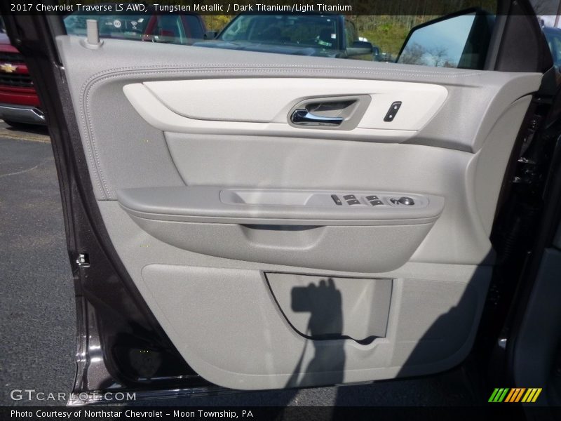Tungsten Metallic / Dark Titanium/Light Titanium 2017 Chevrolet Traverse LS AWD