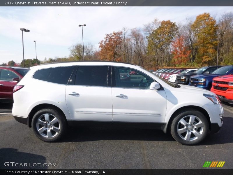 Iridescent Pearl Tricoat / Ebony 2017 Chevrolet Traverse Premier AWD