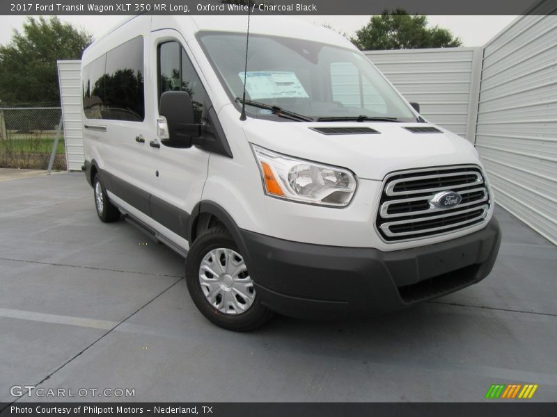  2017 Transit Wagon XLT 350 MR Long Oxford White
