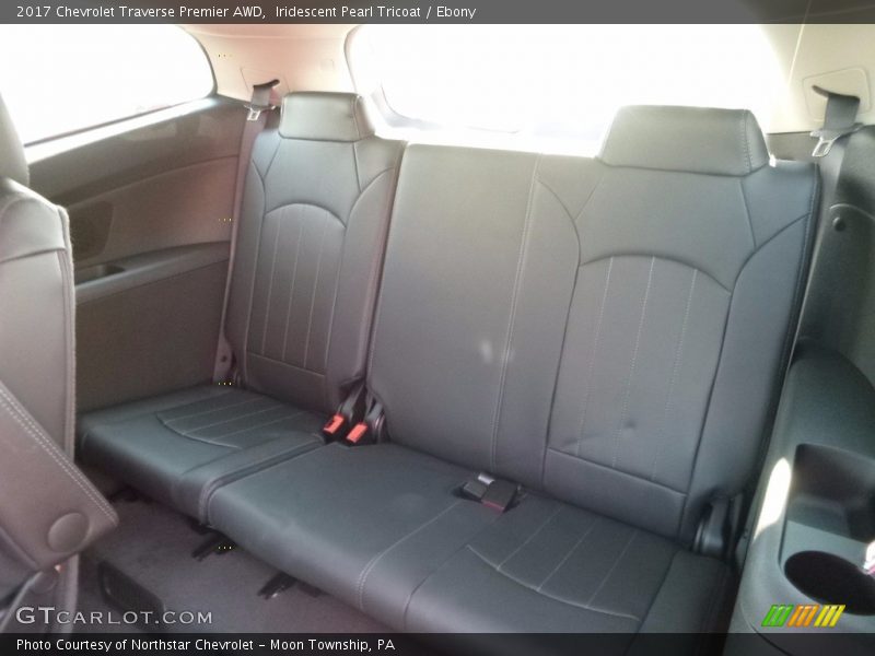 Iridescent Pearl Tricoat / Ebony 2017 Chevrolet Traverse Premier AWD