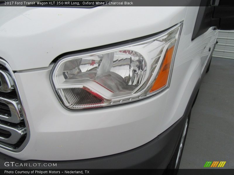 Oxford White / Charcoal Black 2017 Ford Transit Wagon XLT 350 MR Long