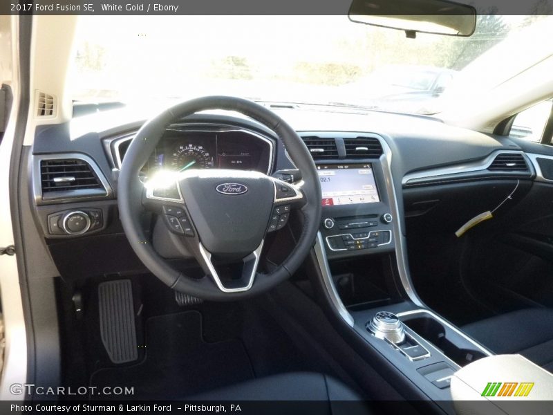 White Gold / Ebony 2017 Ford Fusion SE