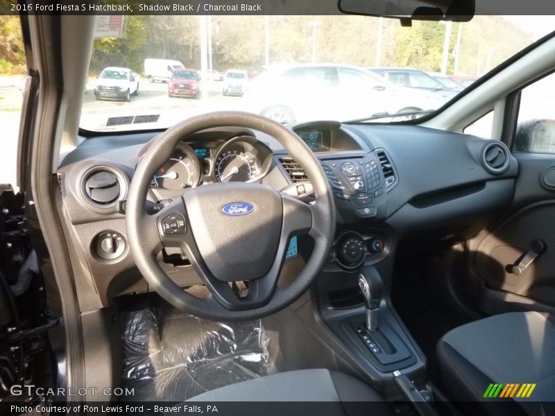 Shadow Black / Charcoal Black 2016 Ford Fiesta S Hatchback